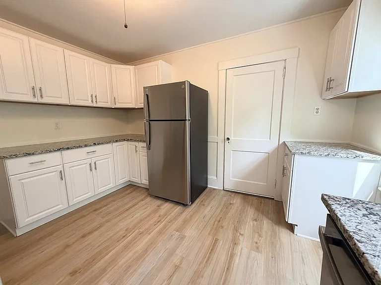 62 Brattle St #1 — Photo 6