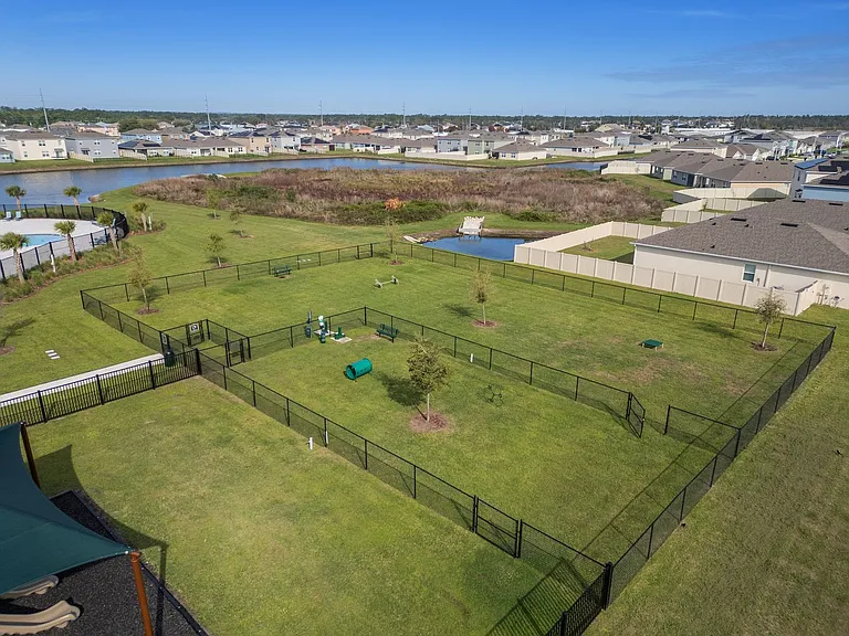 3181 Viceroy Ct — Photo 42