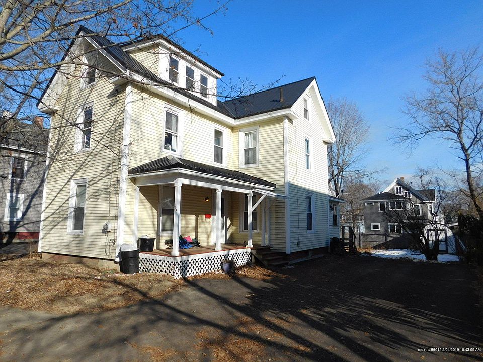 2nd image of 113 Grove St