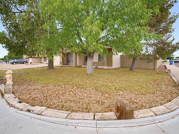 3rd image of 4020 W CORRINE Drive