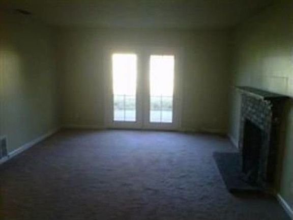 4th image of 4501 Brandt Way