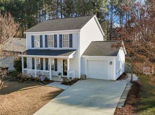 402 Homestead Park Dr, Apex, NC 27502