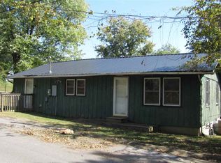 706 N 4th St, Scottsville, KY 42164