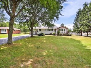 165 Strasmer Rd, Depew, NY 14043