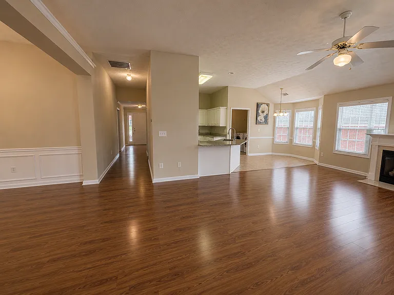 500 Liverpool Ct — Photo 14