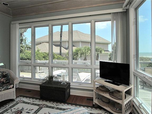 3rd image of 8 Driftwood Ln