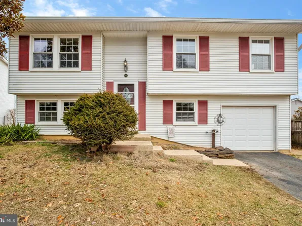 949 Autumnwood Dr, Gambrills, MD 21054
