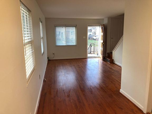 4th image of 5705 Fenwick Dr