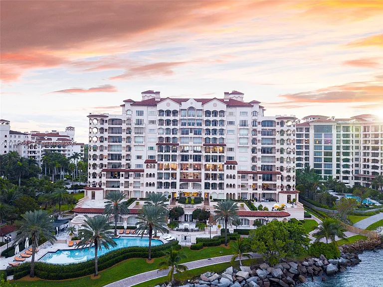 7141 Fisher Island Dr #7141 — Photo 61
