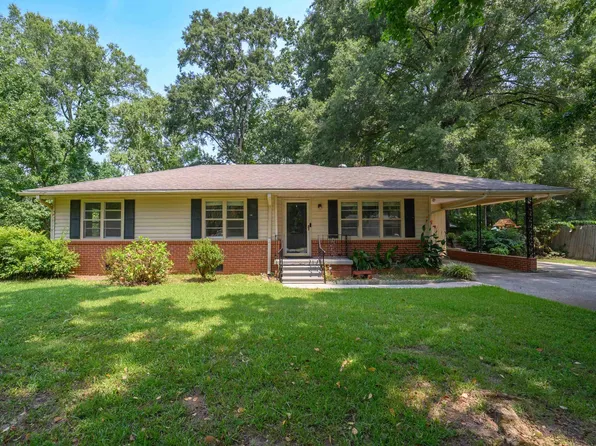 141 Dunwar Dr, Calera, AL 35040