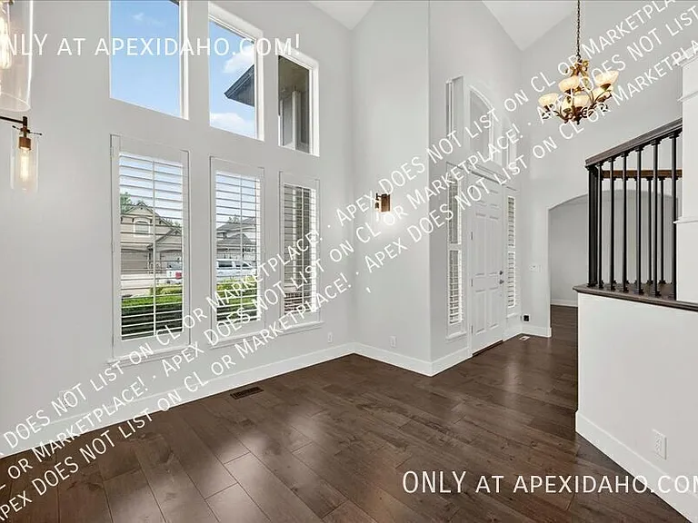 2527 W Astonte Dr — Photo 8