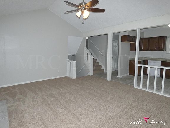 4th image of 10404 Sycamore Ave