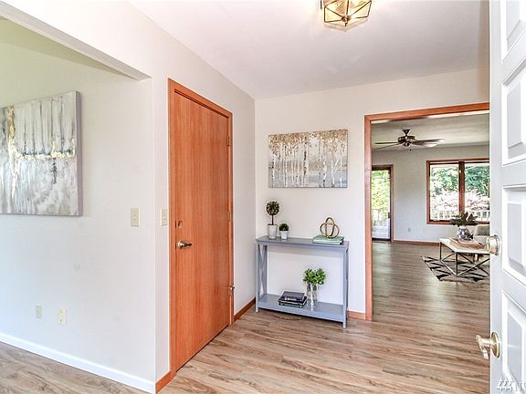 5th image of 2511 88th Street Ct NW