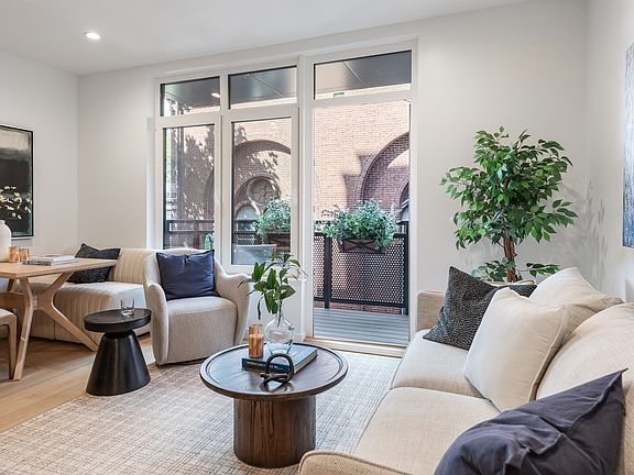 2nd image of 1395 Washington St #305