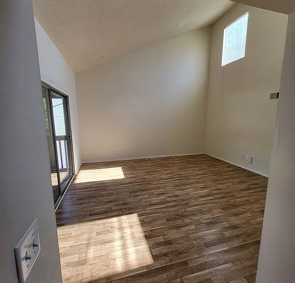 3333 E 113th Ter #B — Photo 3