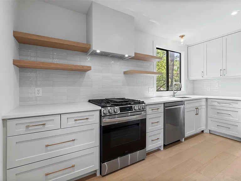 33 Split Rock Ct — Photo 10