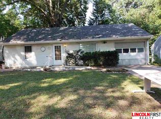 3035 S 42nd St, Lincoln, NE 68506