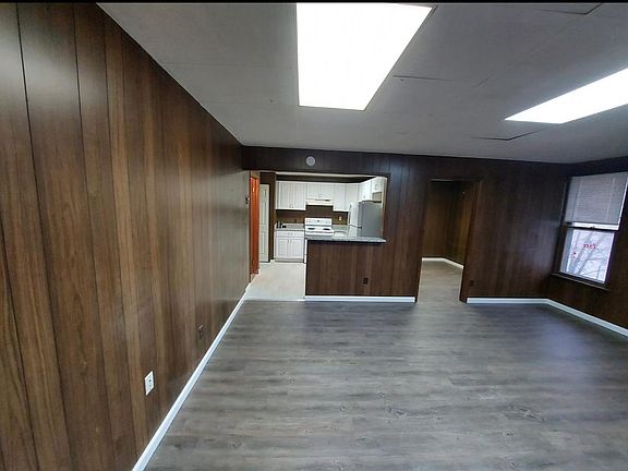 3rd image of 9735 Joseph Campau St APT 6