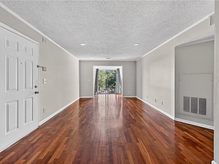 2657 Lenox Rd #H110 — Photo 4