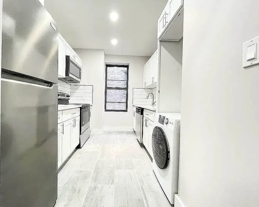 56 Ft Washington Avenue — Photo 1