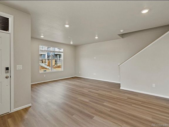 2nd image of 750 N Shawnee St #750