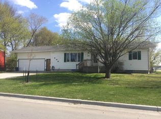 606 1st St, Mapleton, ND 58059