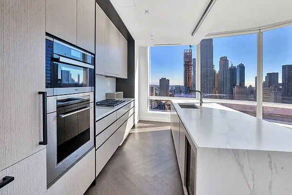 Rented by New York Residence | media 4