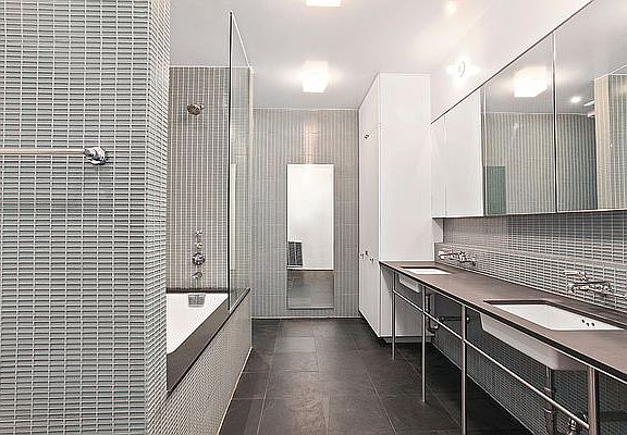3rd image of 97 Wooster St APT 3