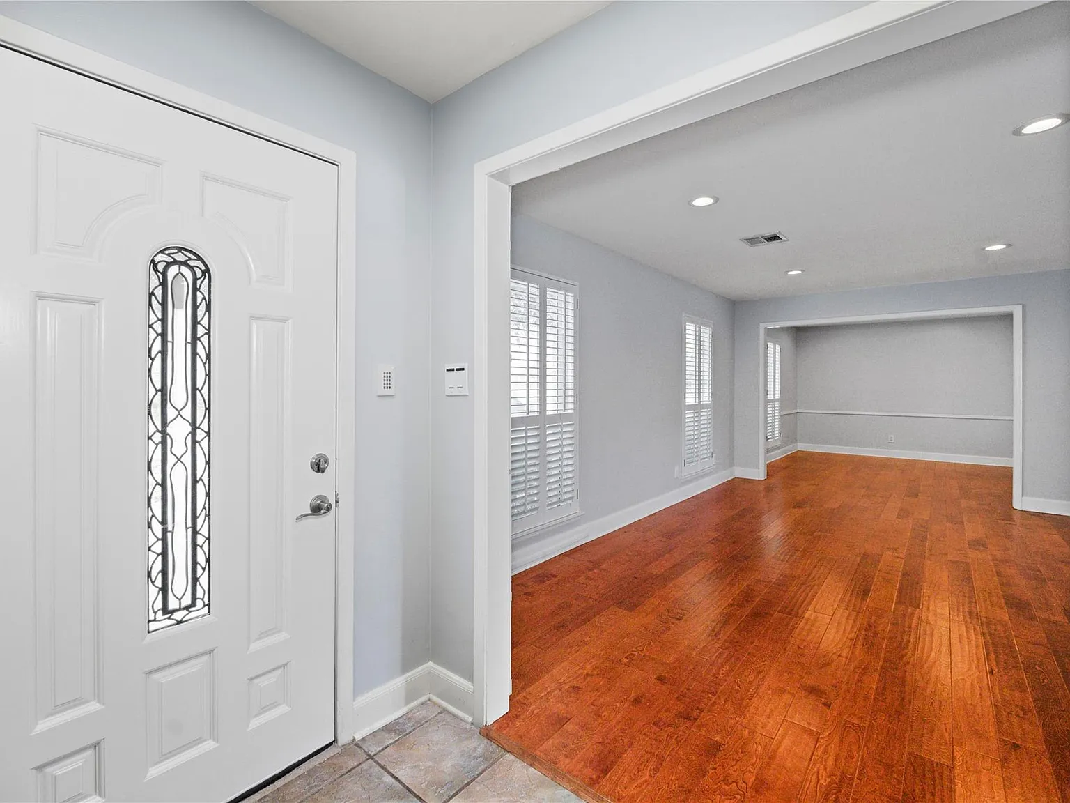 3 bed, 2.0 bath, 1899 sqft, $2,750 — Photo 4