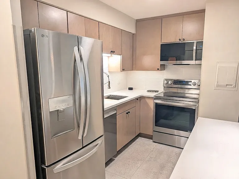 1516 Hinman Ave #804 — Photo 10