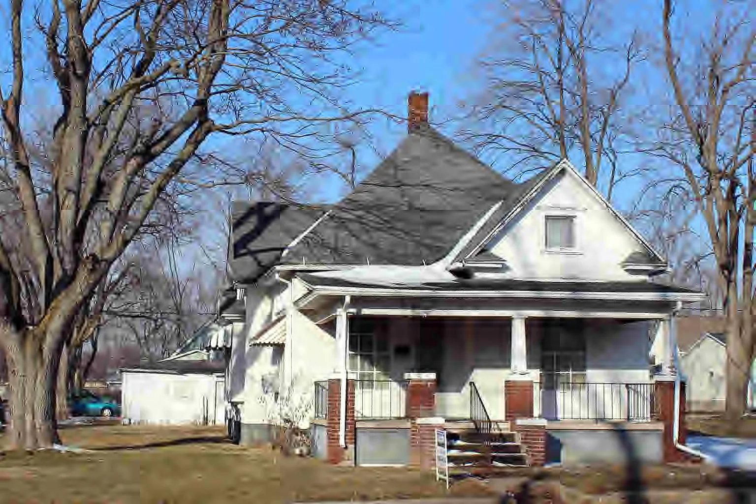 1202 N Bowman Ave photo 1