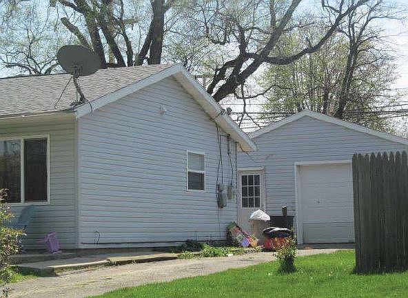 2nd image of 973 Stewart Ave