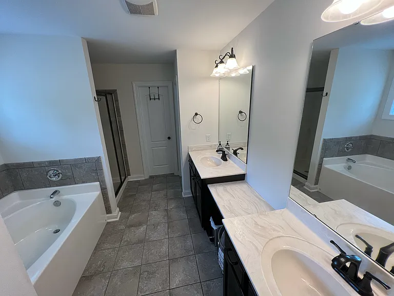 1 Laurel Valley Ct — Photo 9