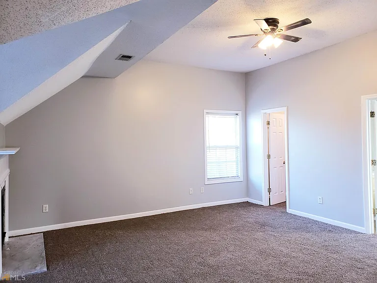130 Oak Park Ter — Photo 14