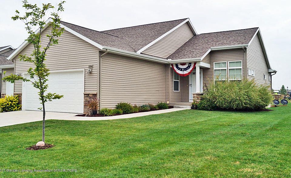 1st image of 256 Barrington Cir #92