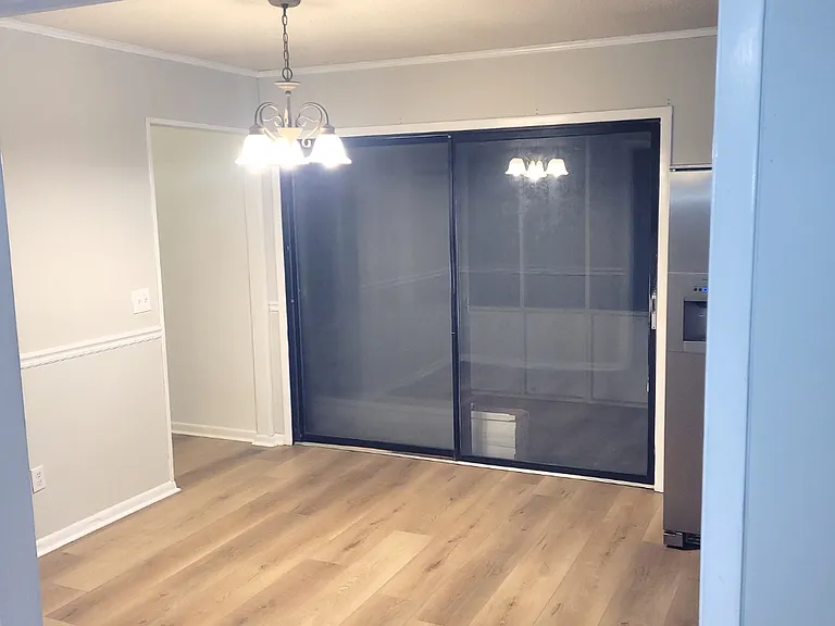 24 Dogwood St — Photo 4