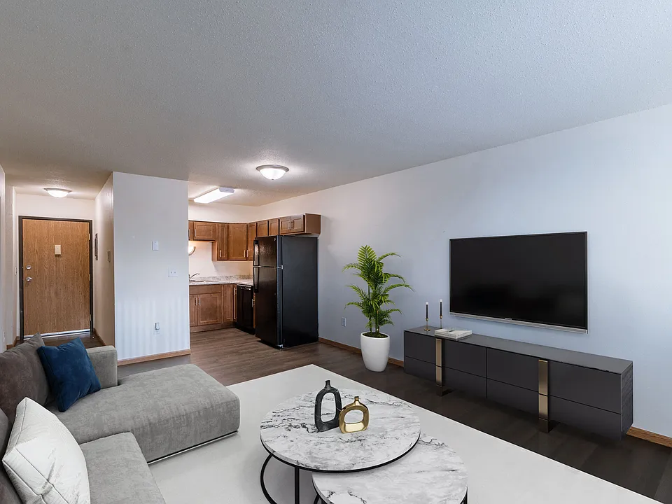 Moorhead, MN South Park Apartments | Living