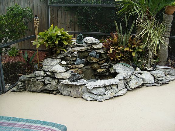 5th image of 795 Hibiscus Dr
