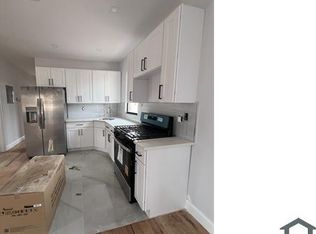 2215 Collier Ave FLOOR 2, Far Rockaway, NY 11691