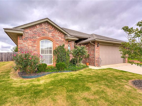 3rd image of 10008 Squire Ln