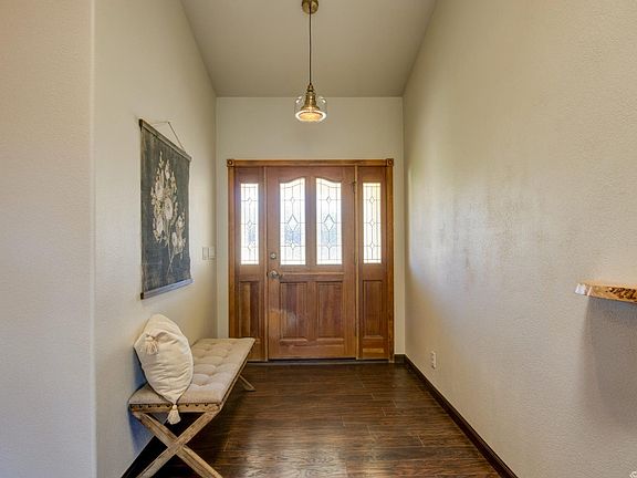 3rd image of 3900 Tawanka Rd