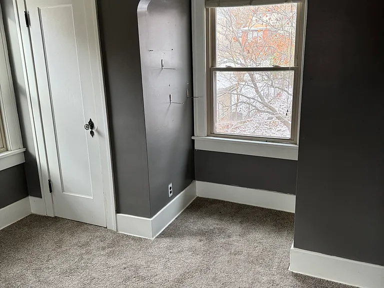 1528 W Sunset Ave — Photo 17