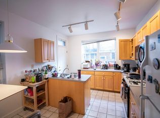 2048 Pine St, Philadelphia, PA 19103