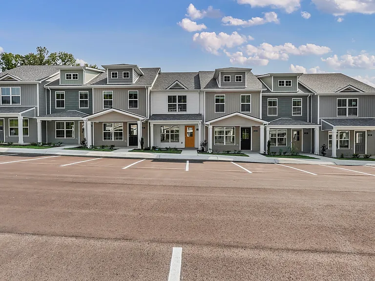 233 Limestone Point Dr — Photo 11