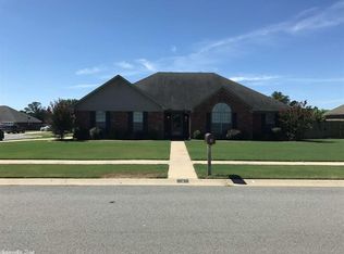 3 Cardinal Way, Vilonia, AR 72173