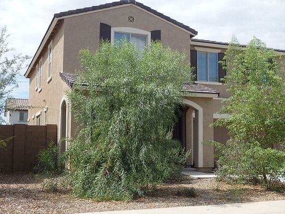 3rd image of 44273 W Eddie Way