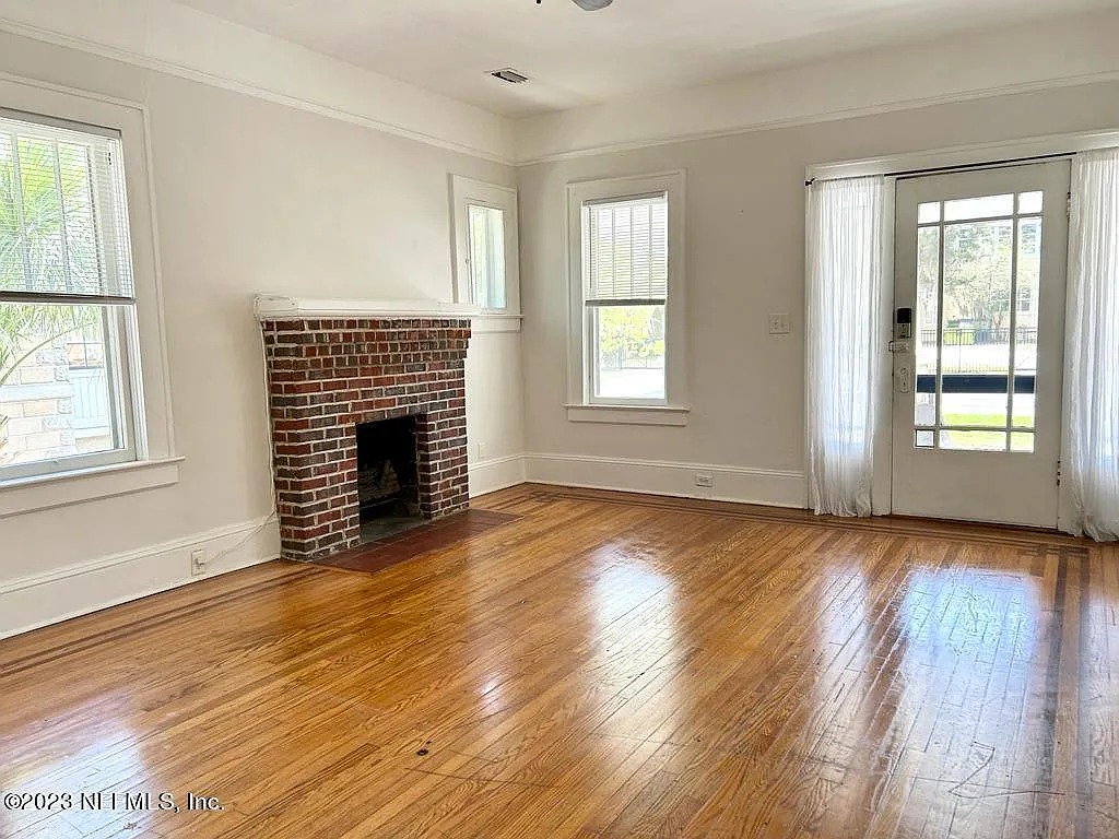 1 bed, 1.0 bath, 750 sqft, $1,650 — Photo 2