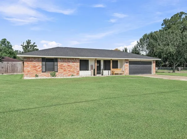310 Hebert St, Vidor, TX 77662