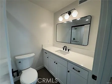 1336 Calle Tulipan #B — Photo 7