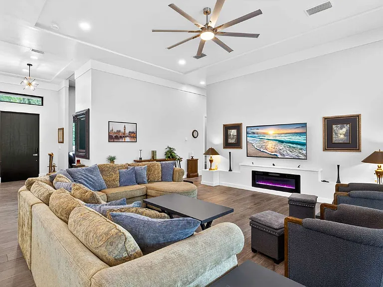 12289 Alamansa Ln — Photo 7